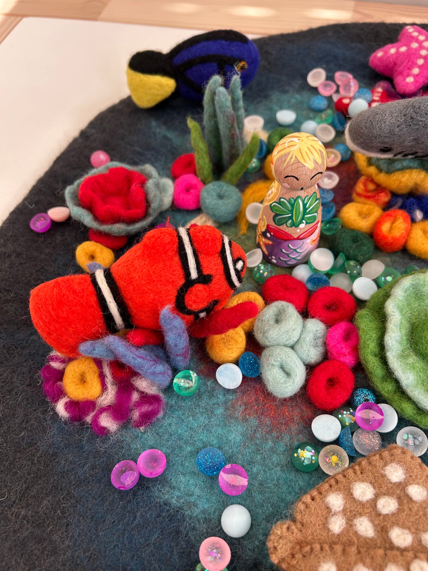Felt clown fish
