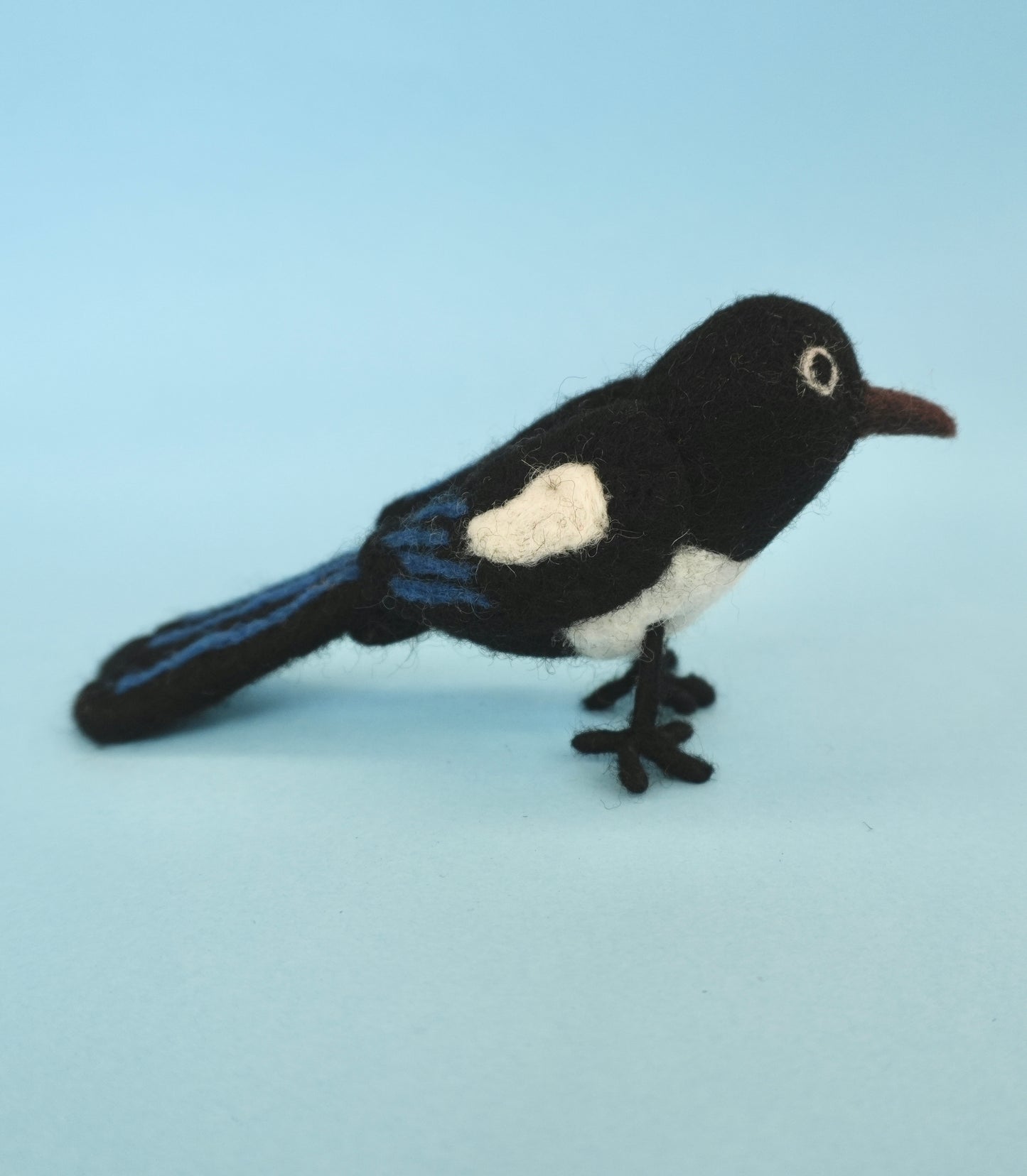 Felt Magpie