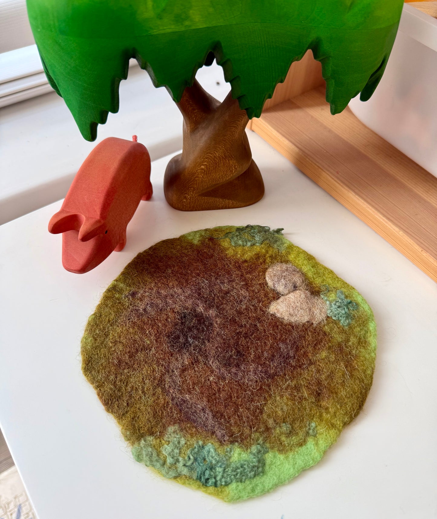 Muddle puddle felt play mat
