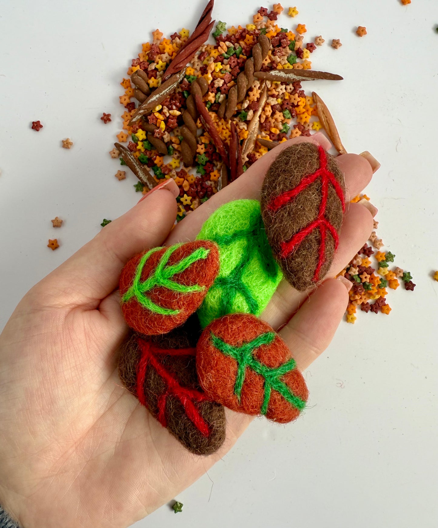 Mini autumn leaves