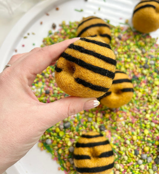 Beehive egg