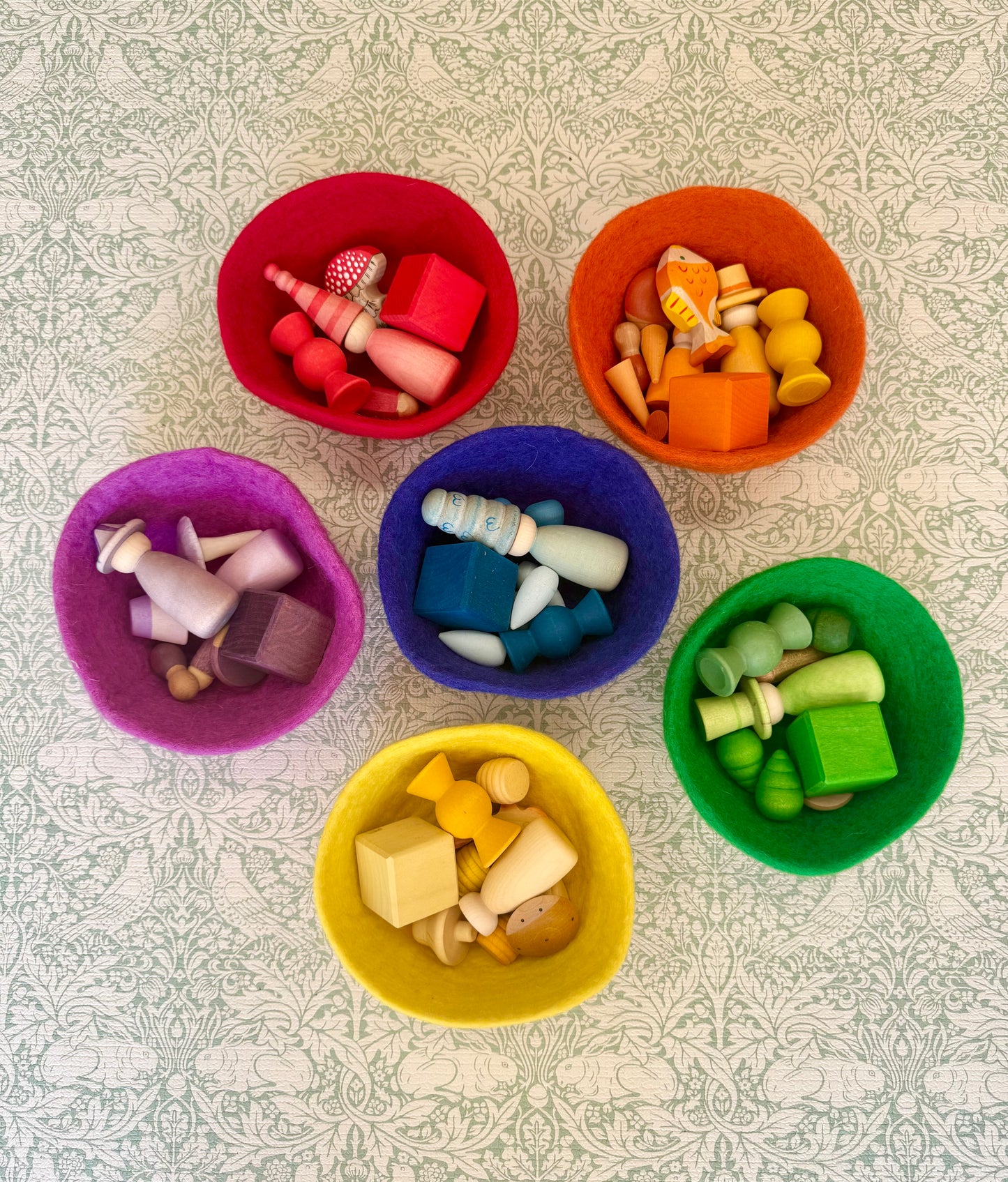 Rainbow Jumbo stacking bowls