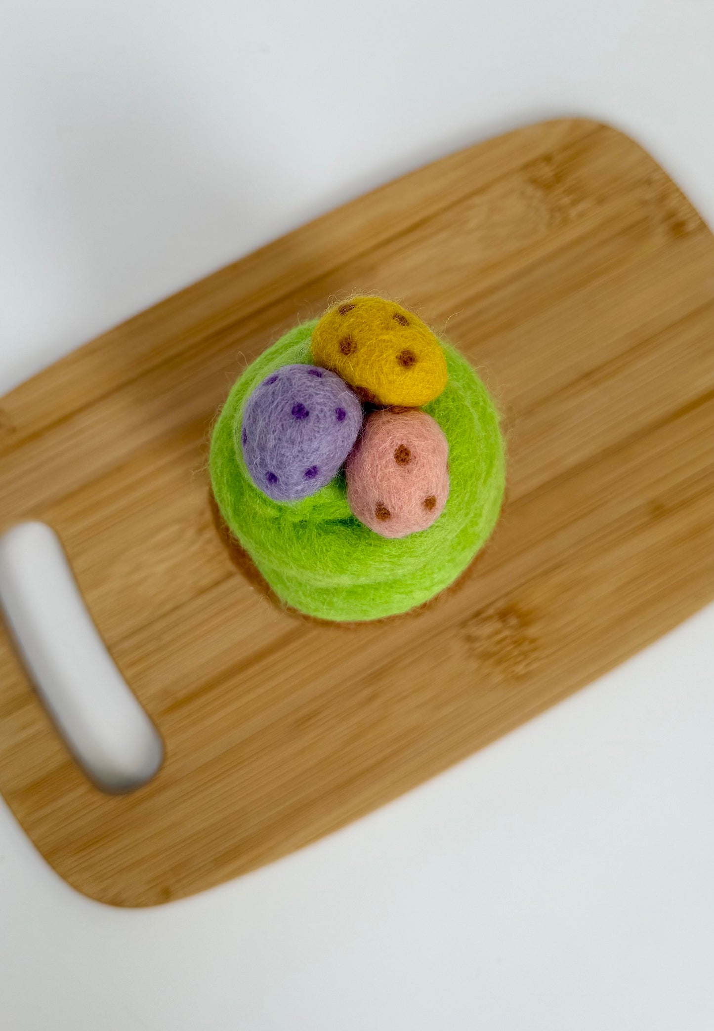 Felt mini egg Easter cupcake play food