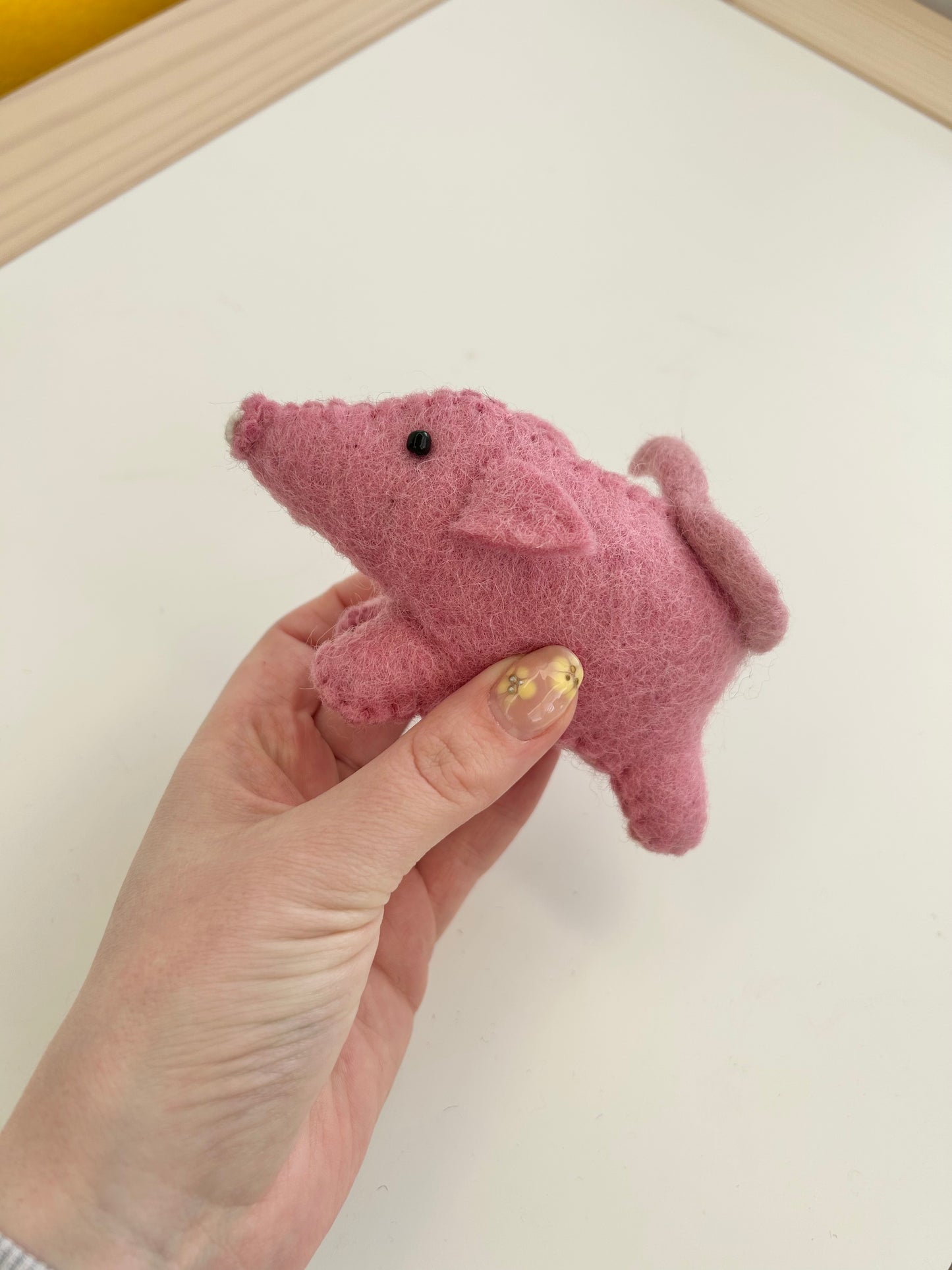 Felt pig