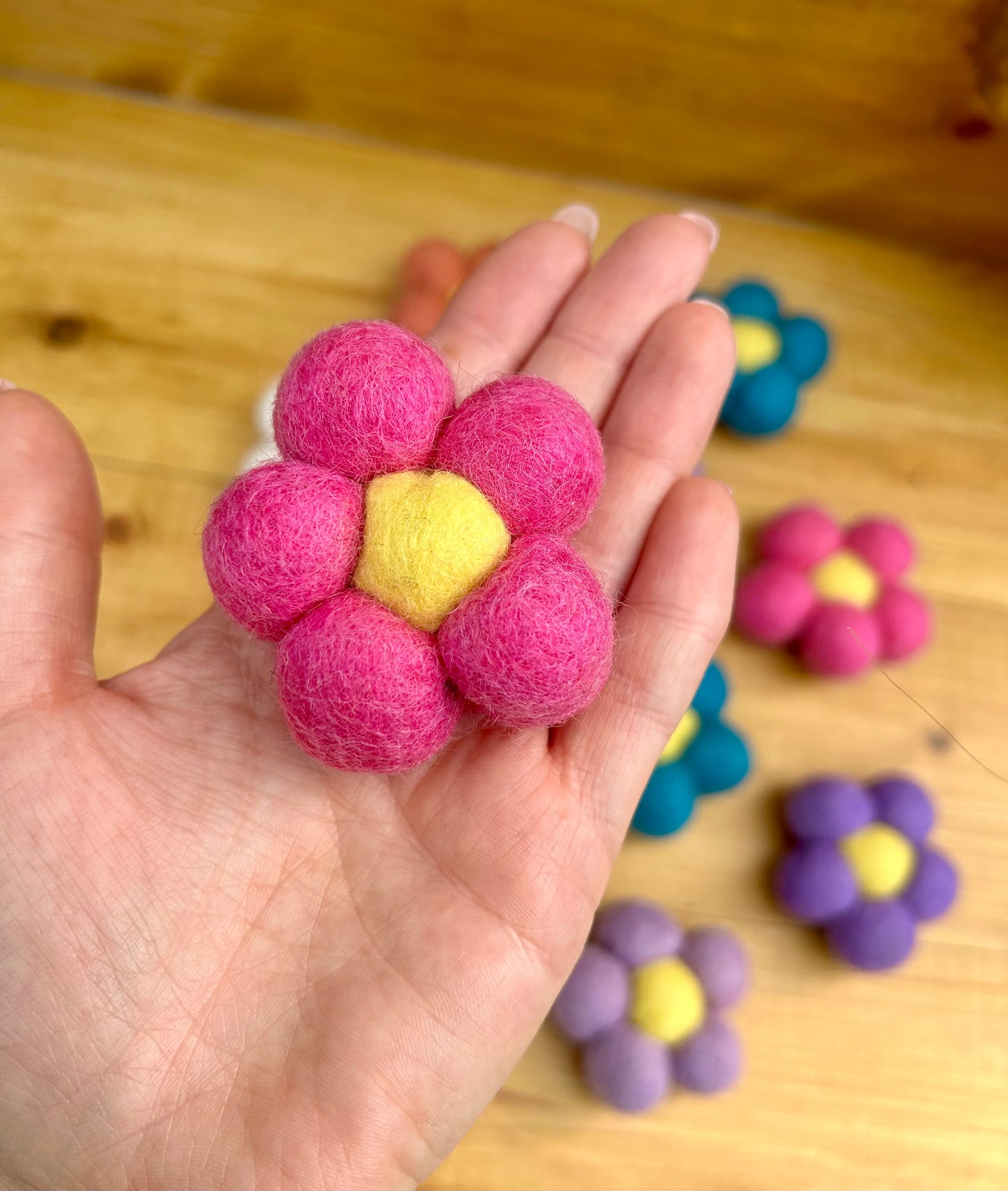 Felt flower loose parts