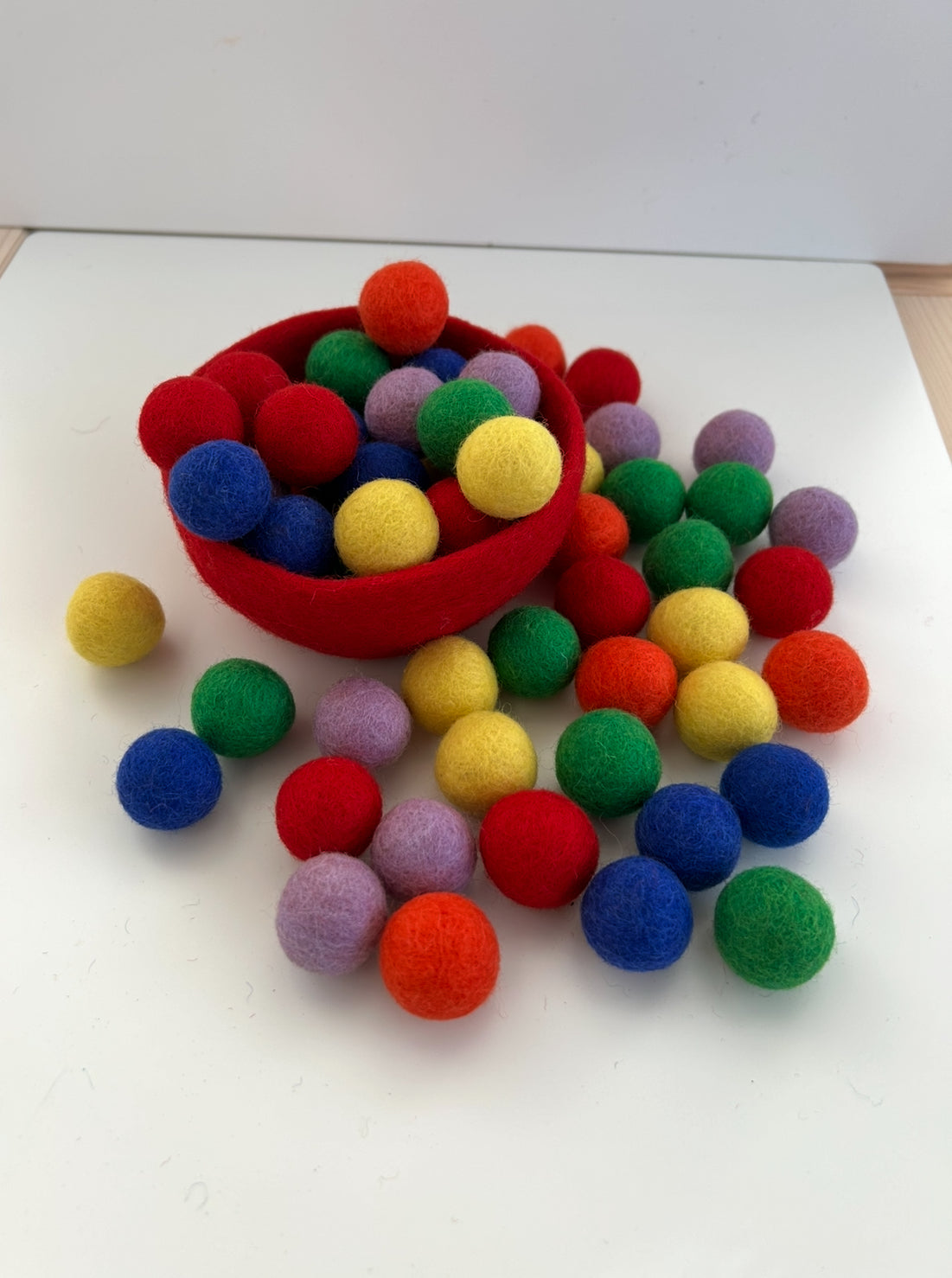 Rainbow balls pack of 50