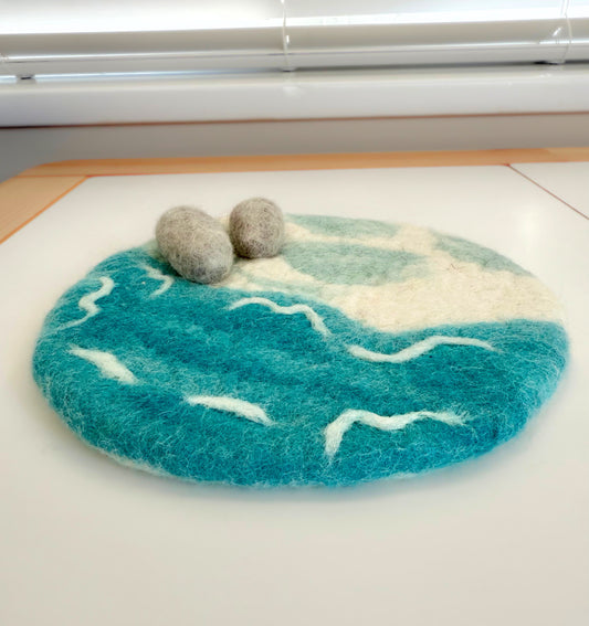 Felt mini Arctic play mat
