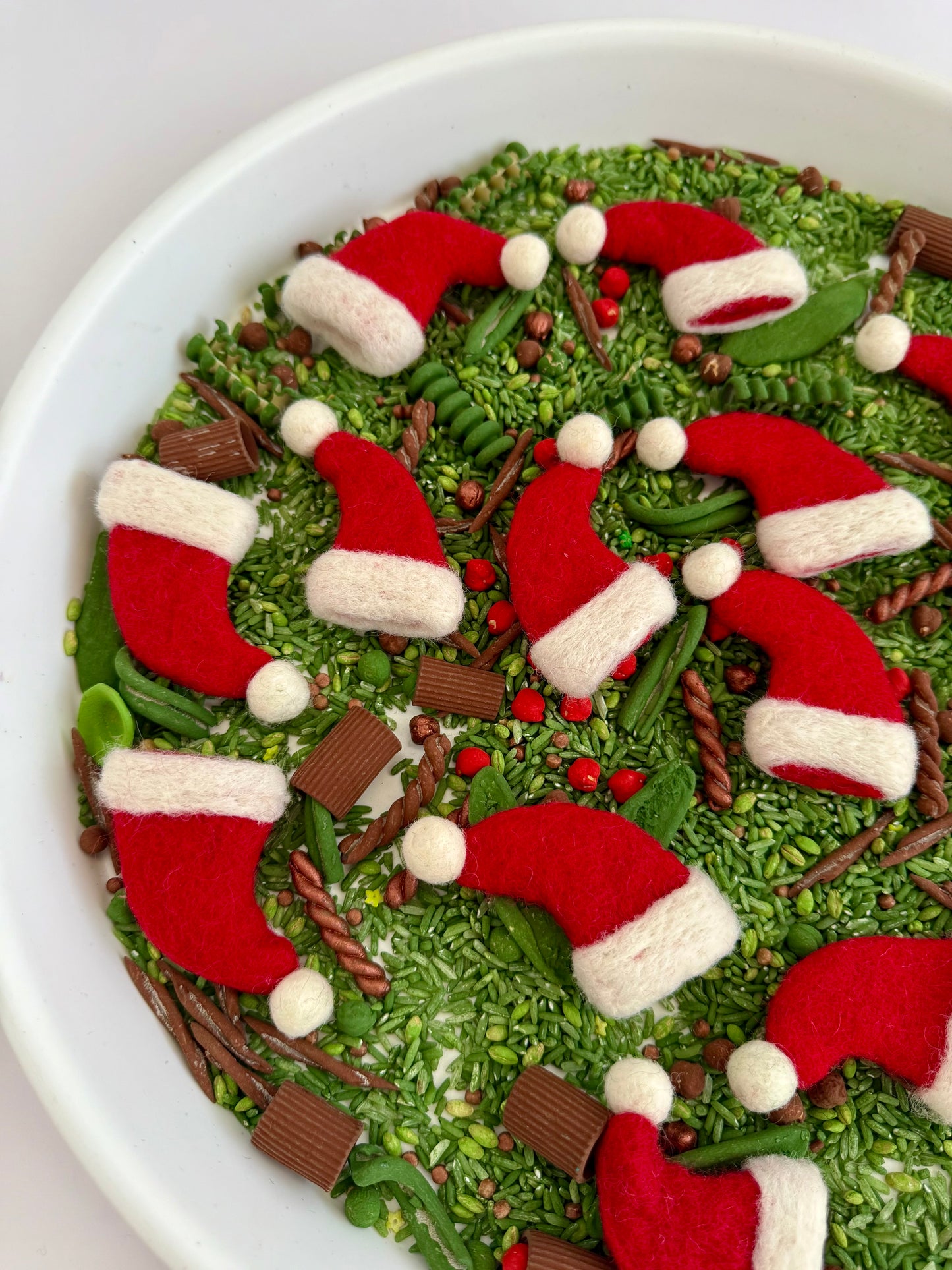 Felt mini Santas hats