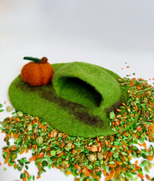 Pumpkin cave mini mat