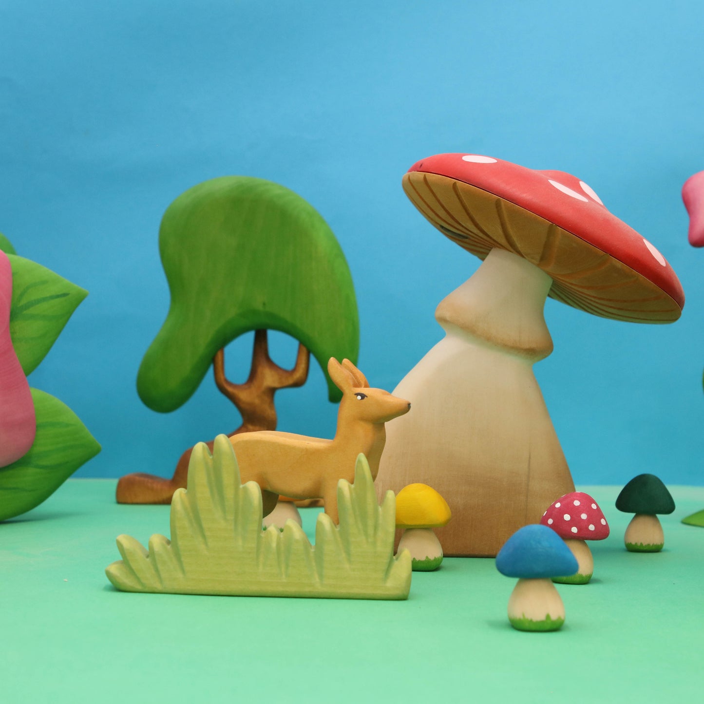 Wooden big mushroom (Pre - Order)