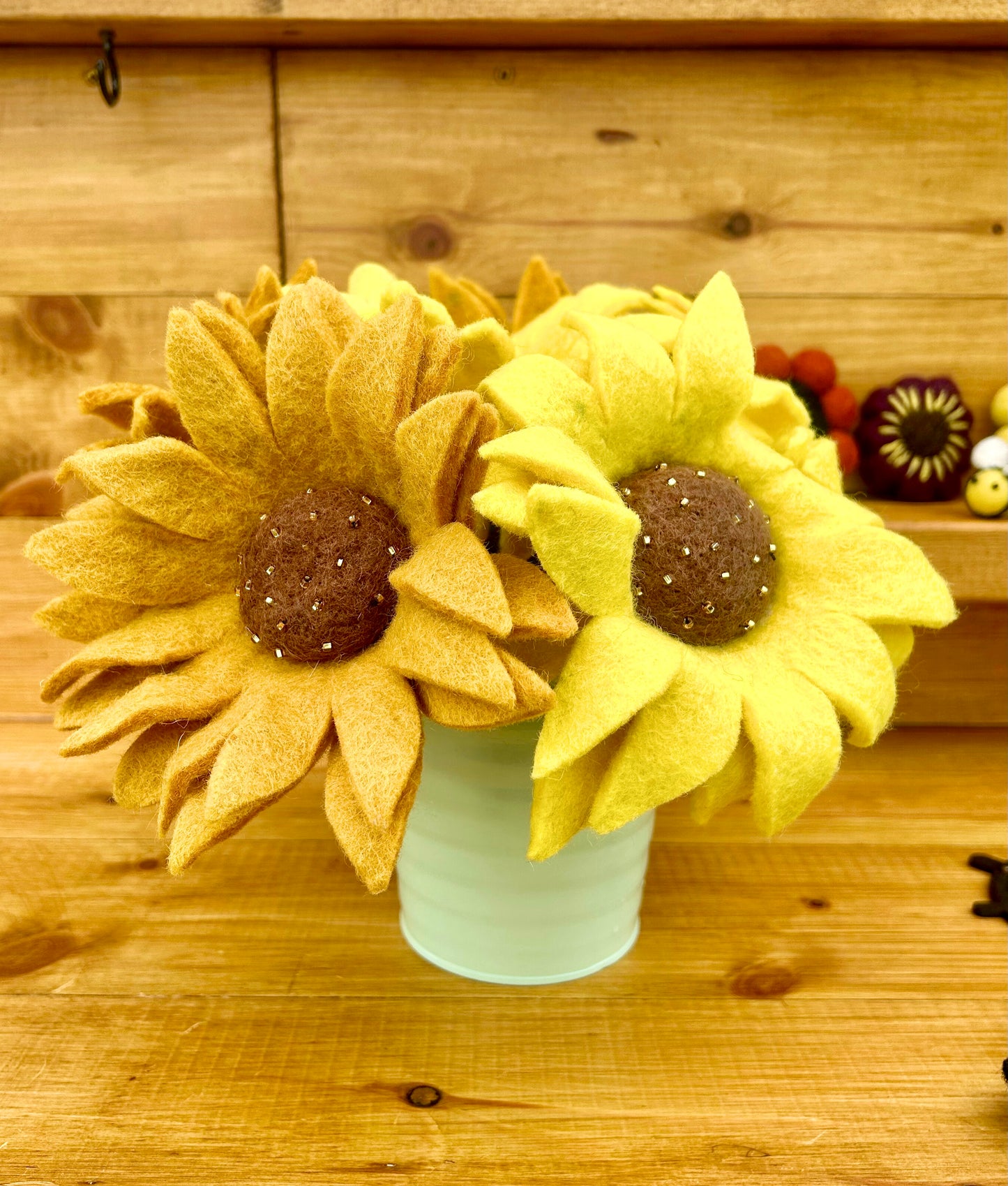 Felt sunflower
