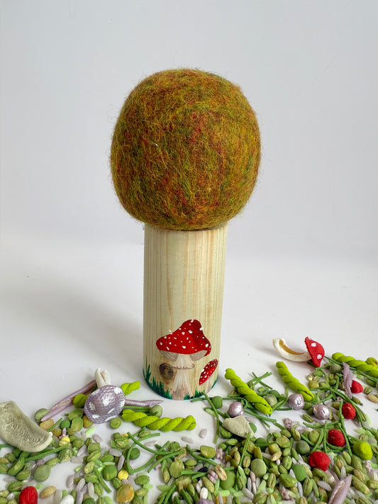 Toadstool detailed felt tree