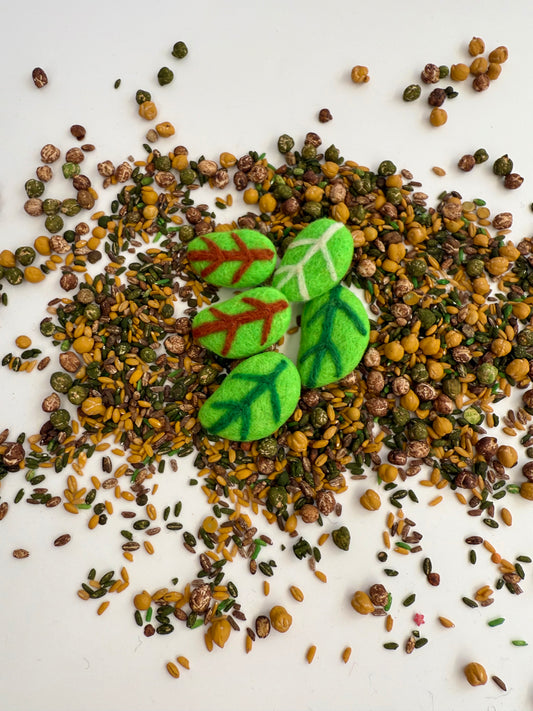 Green leaves loose parts