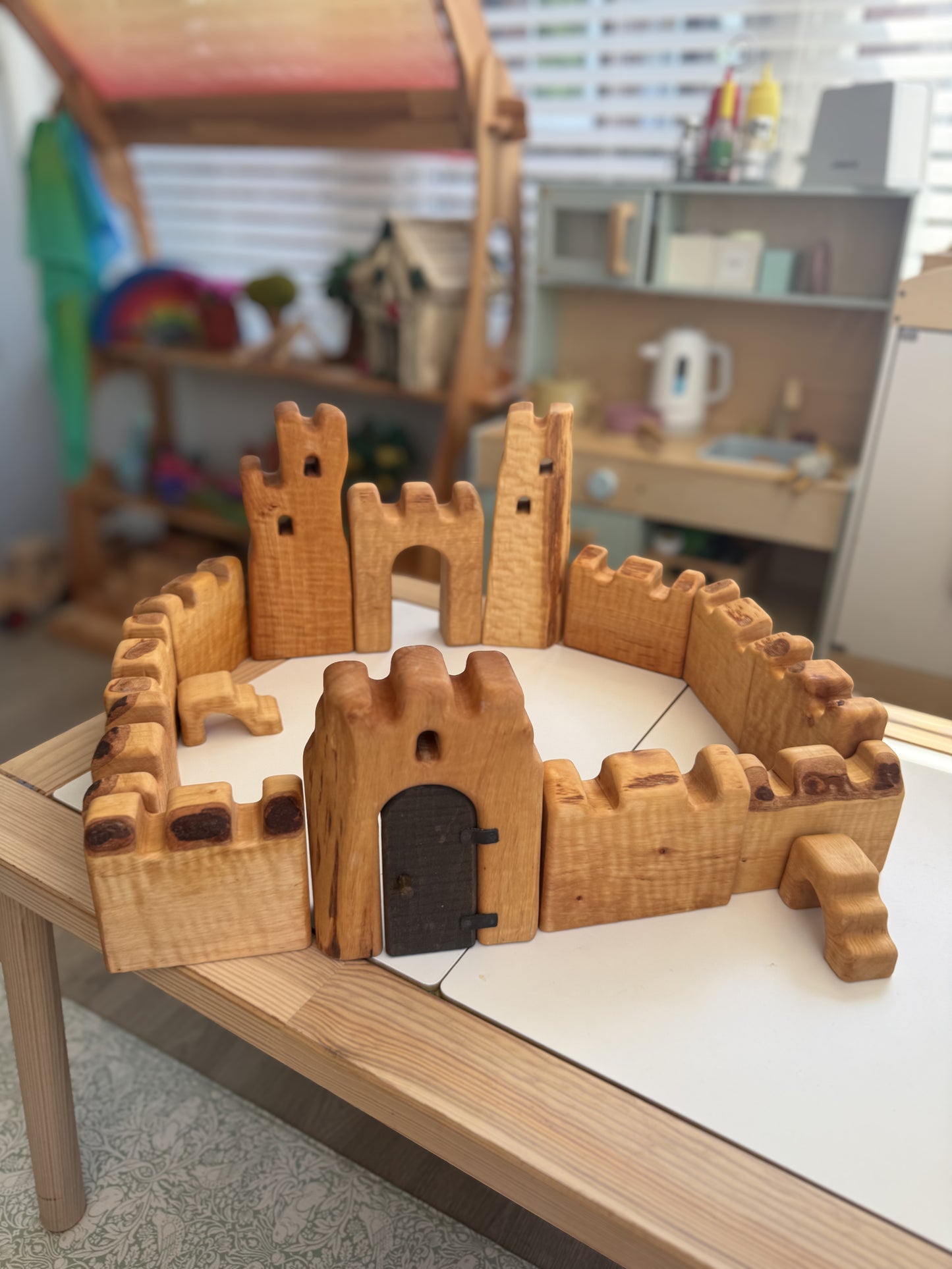 Bikeho wooden castle 15pc set