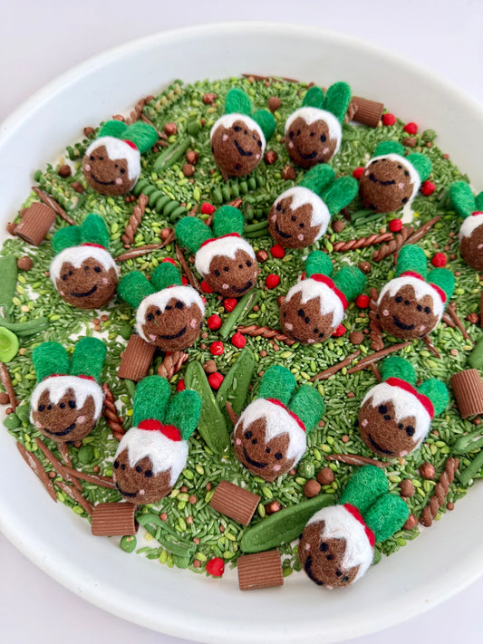 Felt mini Christmas puddings