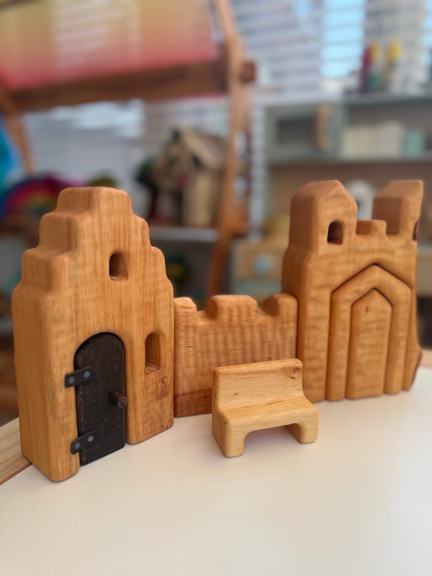 Bikeho Town wall with kings hall 4pc set