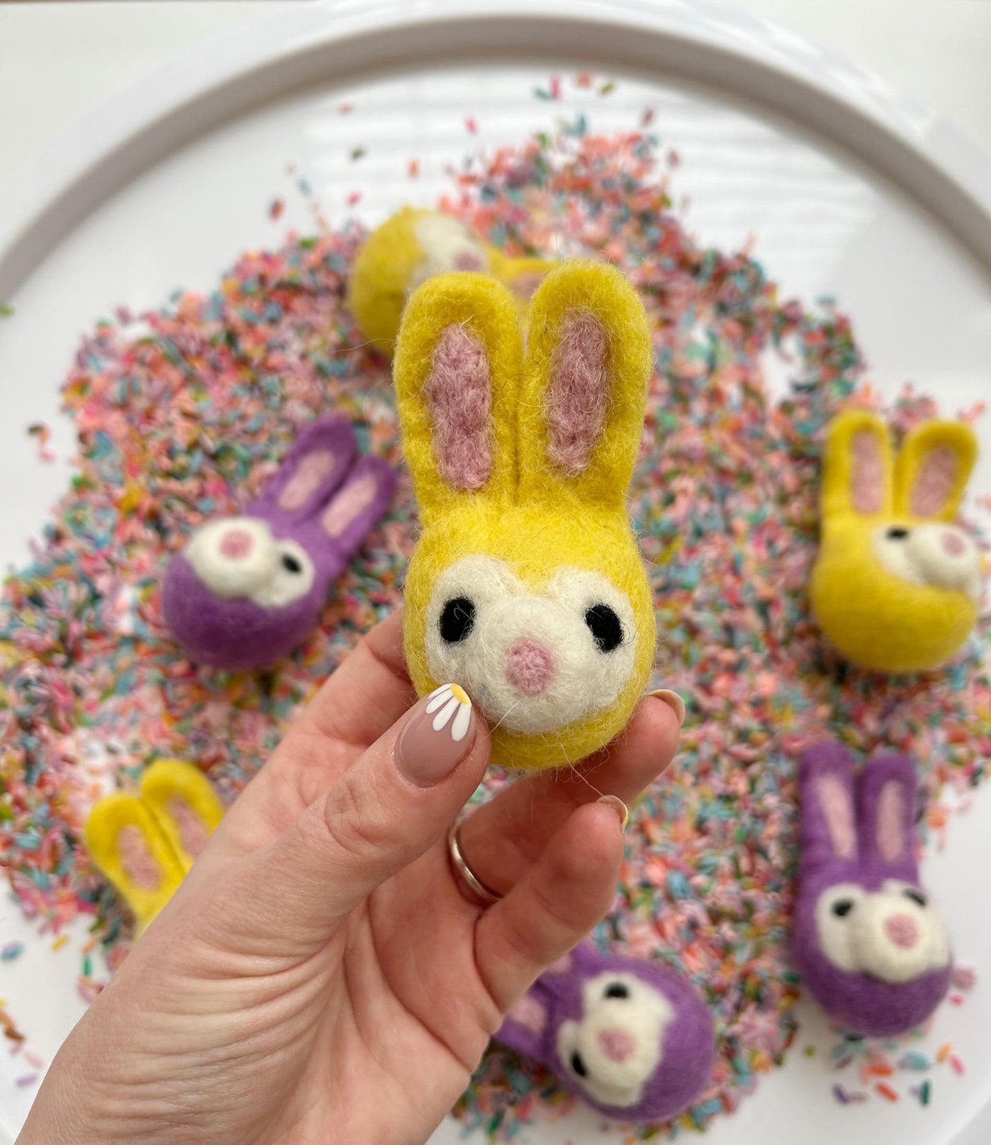 Rabbit head loose part