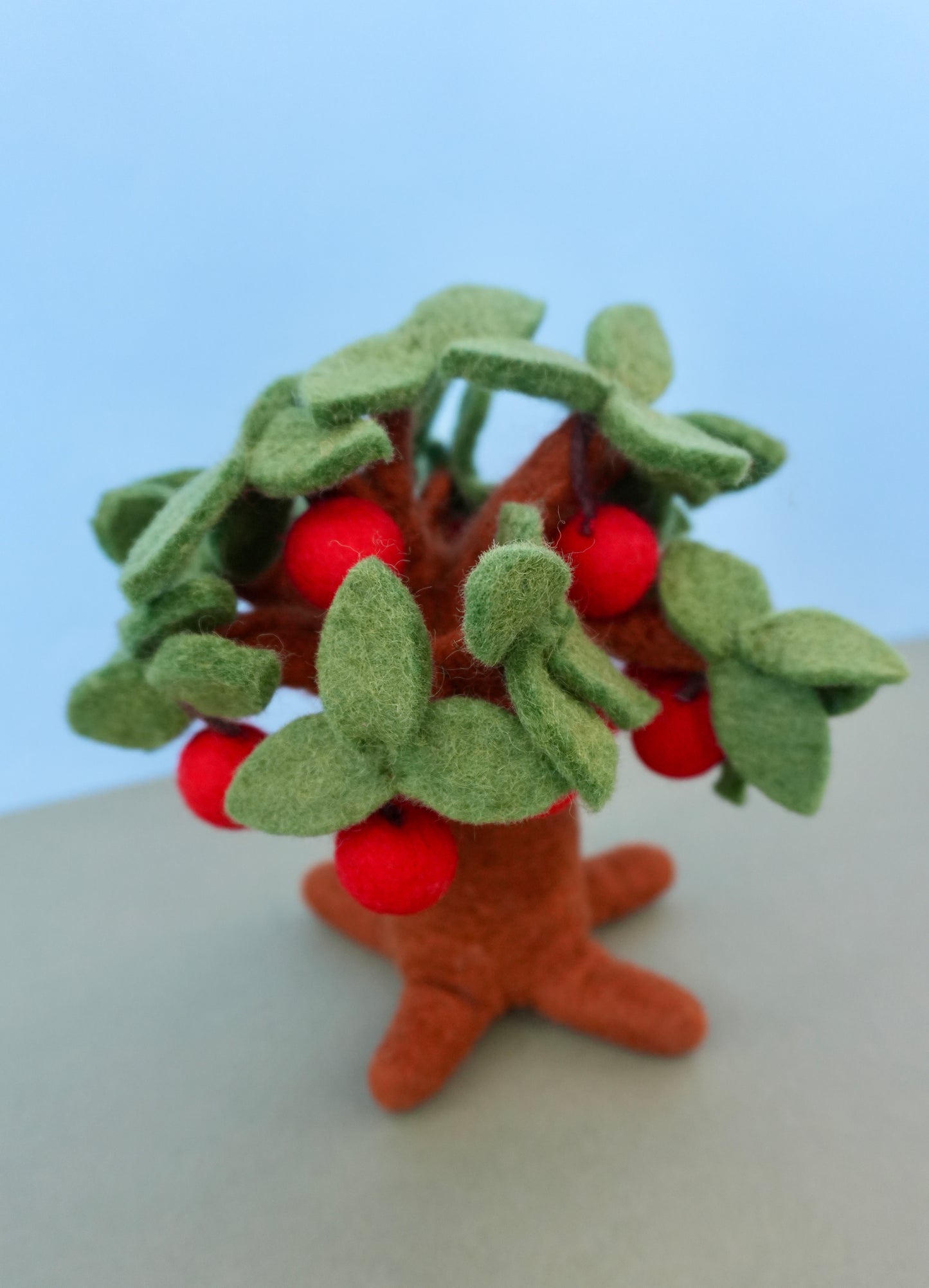 Felt apple tree