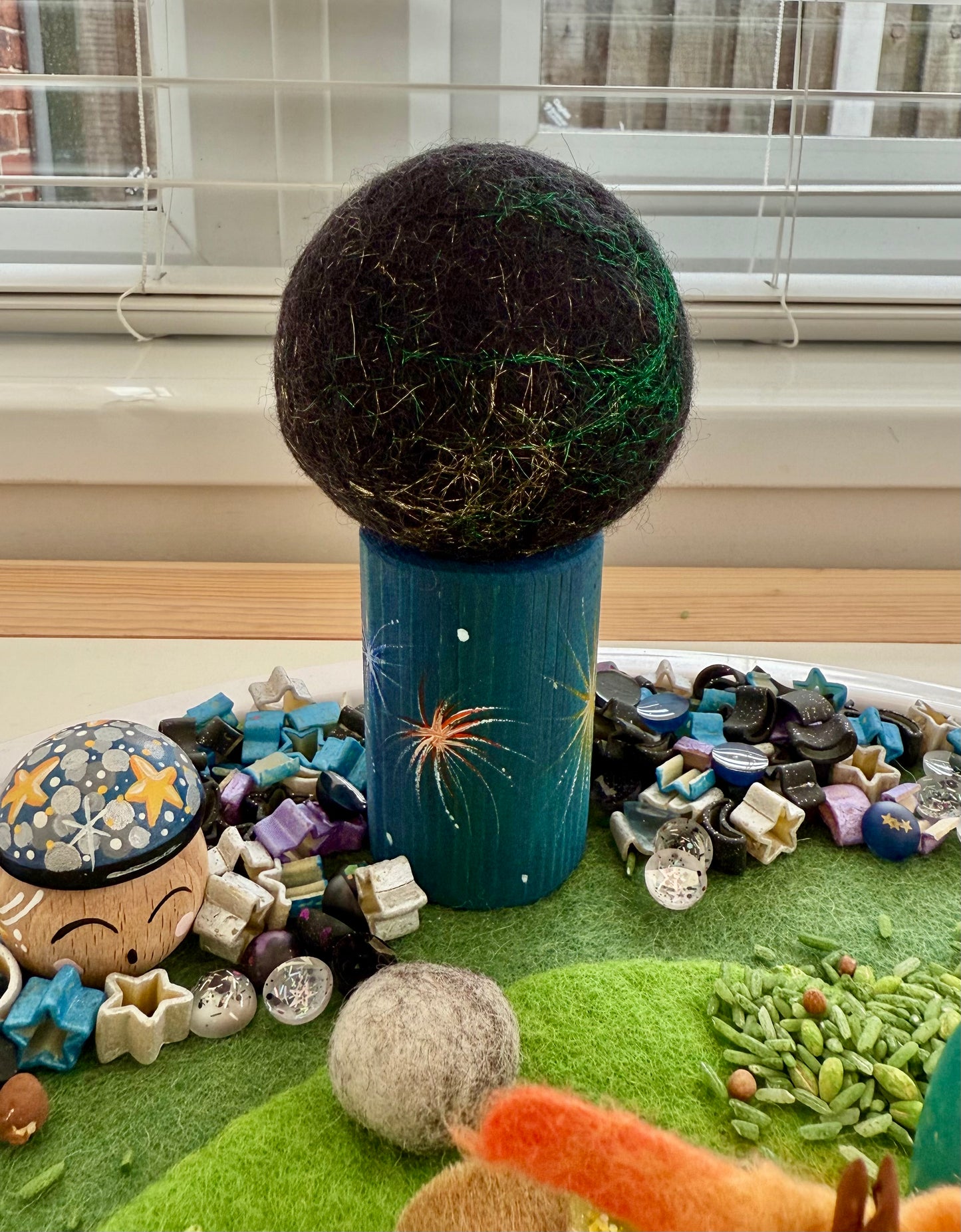 Bonfire night felt tree