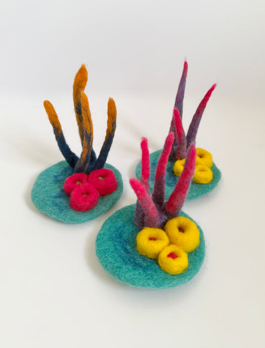 Mini mini coral bed