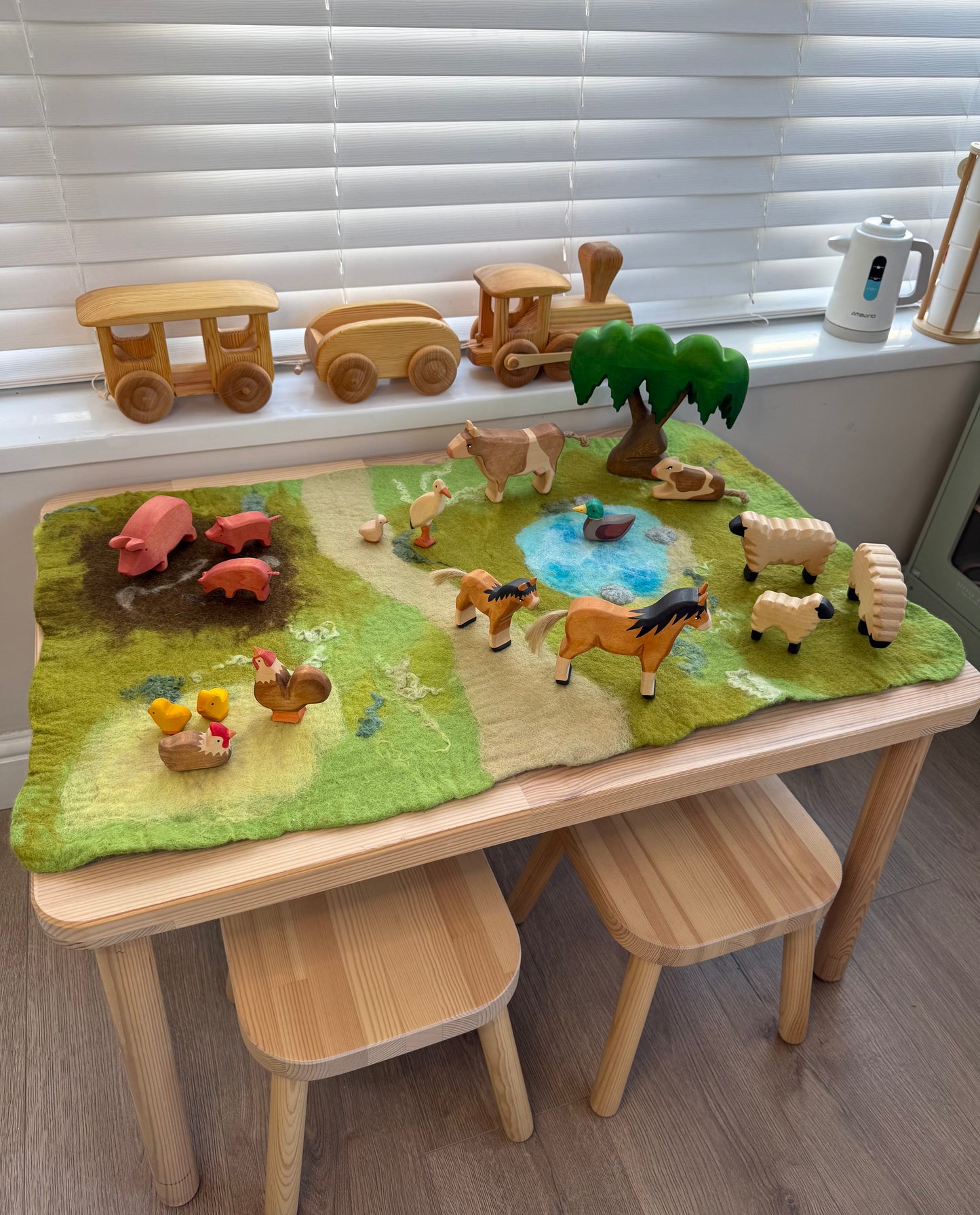 Extra large felt farm play mat