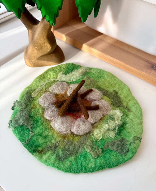 Whimsy felt campfire play mat