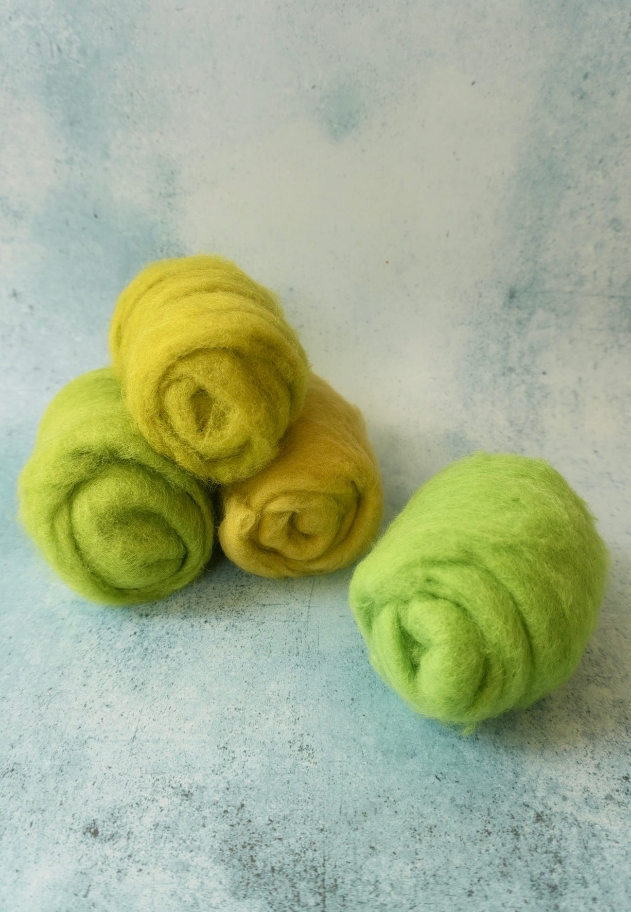 New Zealand wool bundle - Grass