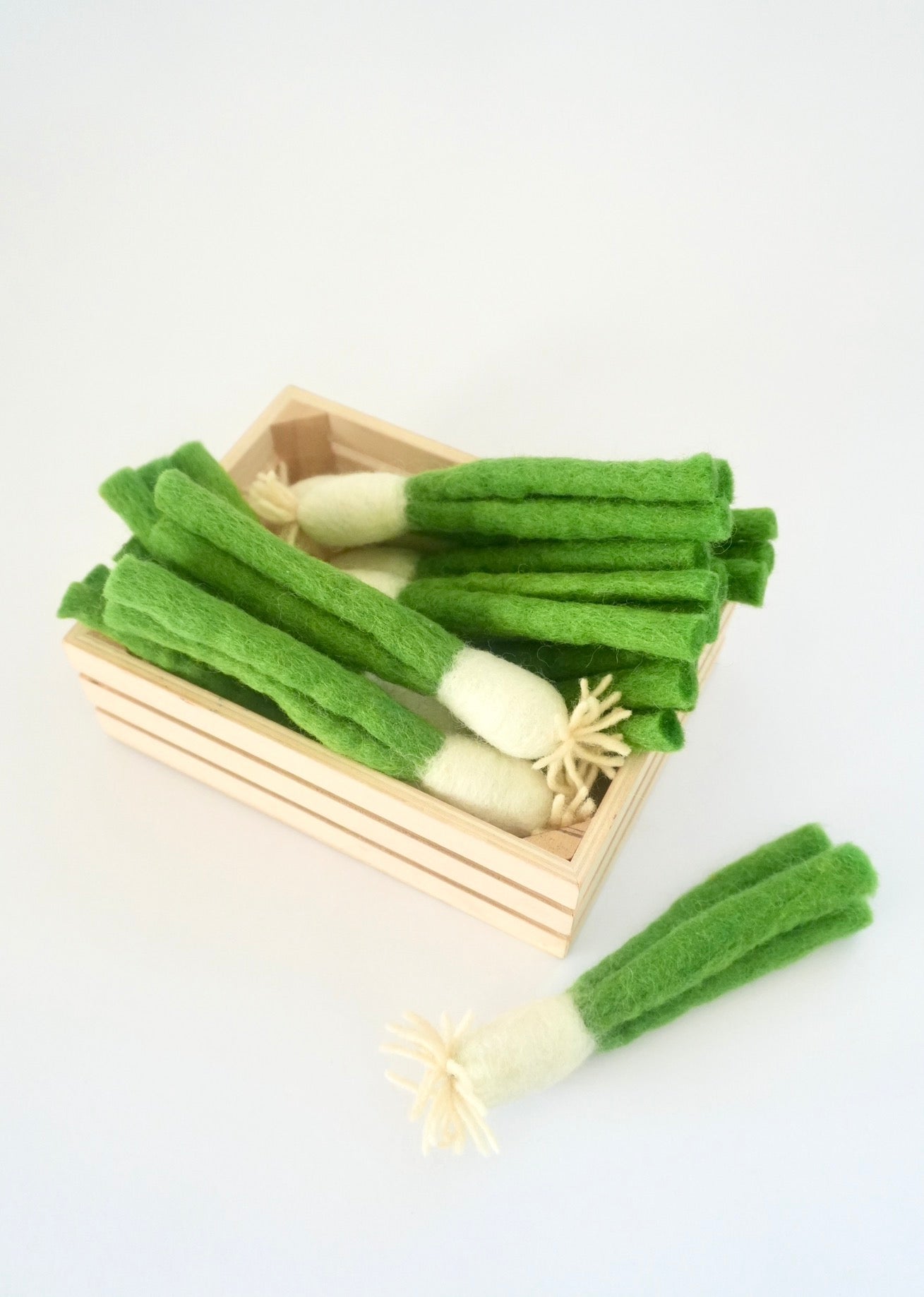Felt Spring onion set of 3