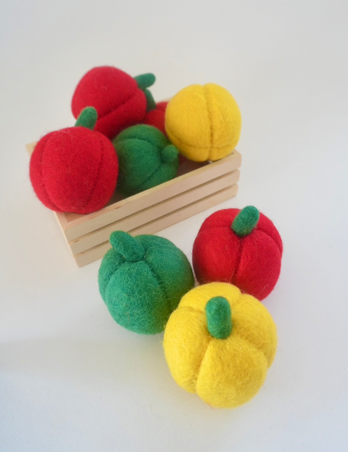 Felt Peppers set of 3